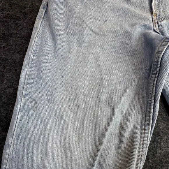 Levi's 550 Jeans Mens 36x32 Light Wash Blue Relaxed Fit Tapered Leg (Fits 34x31) - Picture 6 of 14